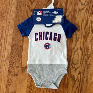 NWT Chicago Cubs Onesie, Bib, and Booties